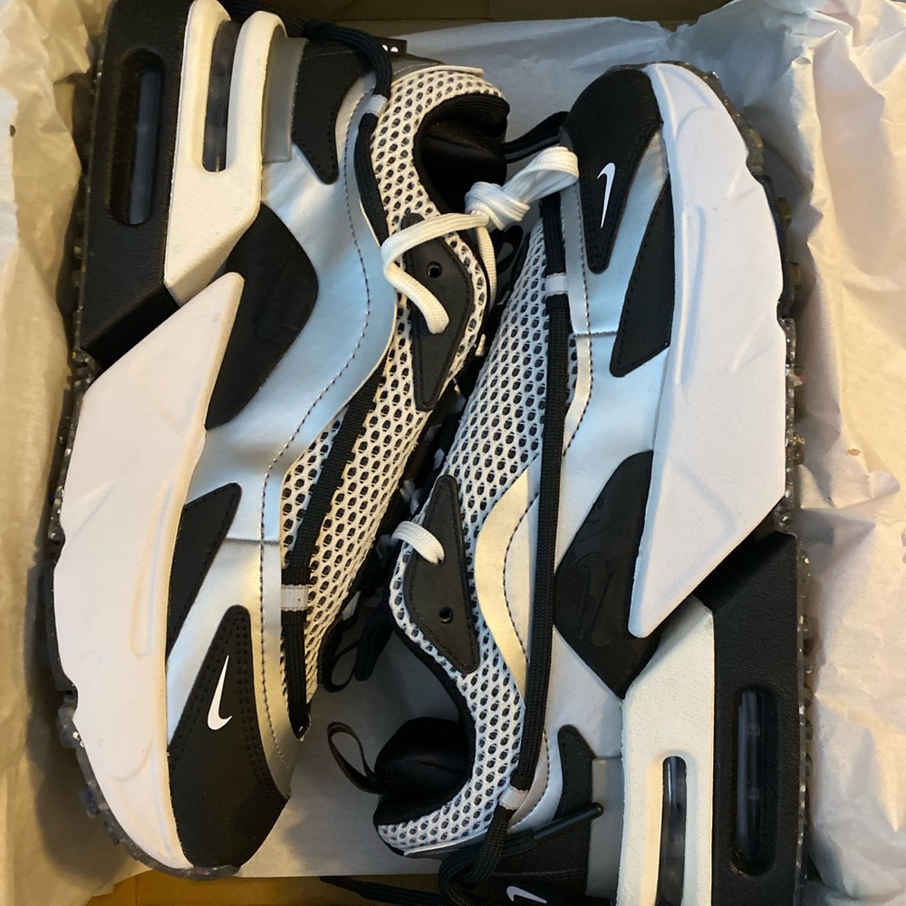 Nike Air Furyosa BNIB Size 8.5W